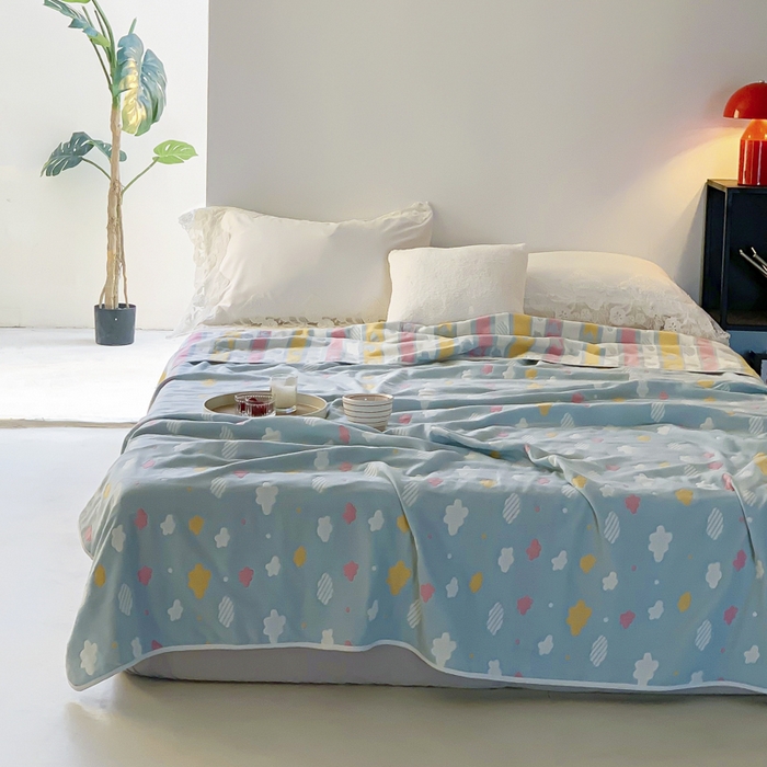 91家纺网 家纺一手货源 找家纺 爱港家纺 2024新款全棉六层毛巾被夏凉被纱布毯 蓝云