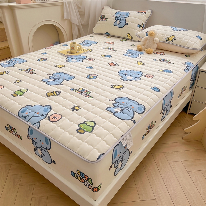 91家纺网 家纺一手货源 找家纺 雯豆家纺 2024新款A类全棉纯棉夹棉床笠三件套印花床笠 全棉夹棉床笠-小象先生