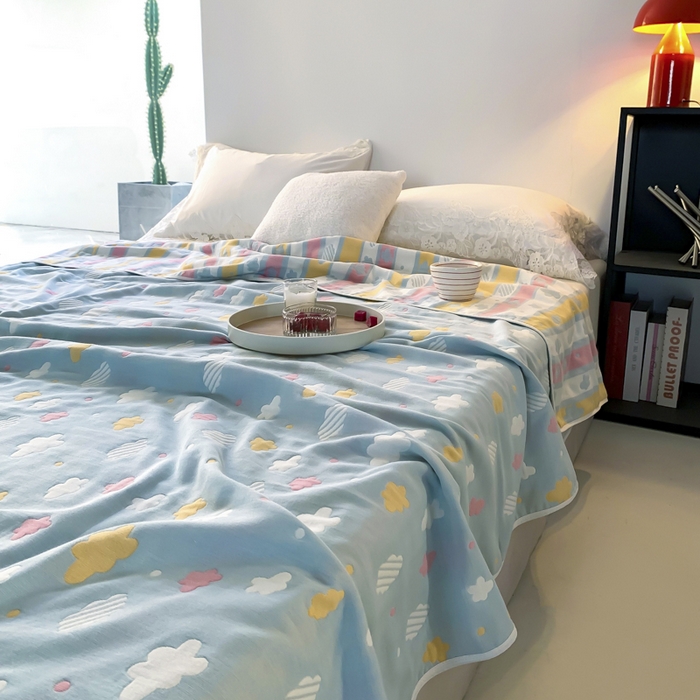 91家纺网 家纺一手货源 找家纺 爱港家纺 2024新款全棉六层毛巾被夏凉被纱布毯 蓝云