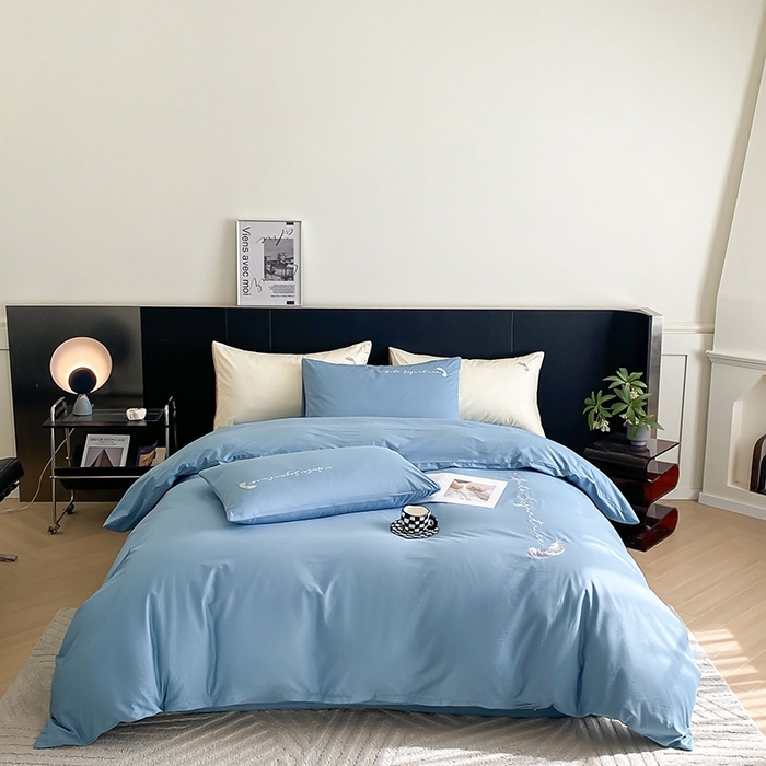 91家纺网 家纺一手货源 找家纺  澳梵家居 2024新款【知羽】系列60s刺绣全棉四件套 知羽-绅士蓝