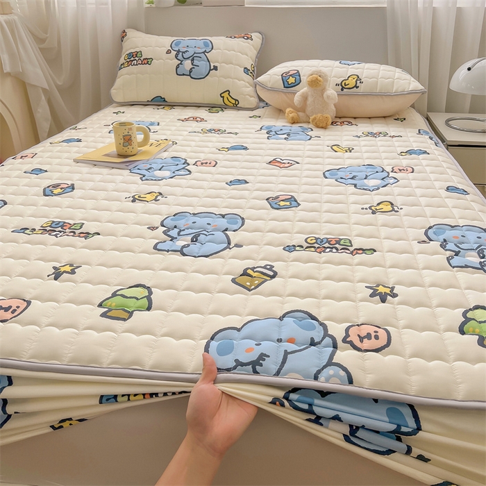 91家纺网 家纺一手货源 找家纺 雯豆家纺 2024新款A类全棉纯棉夹棉床笠三件套印花床笠 全棉夹棉床笠-小象先生