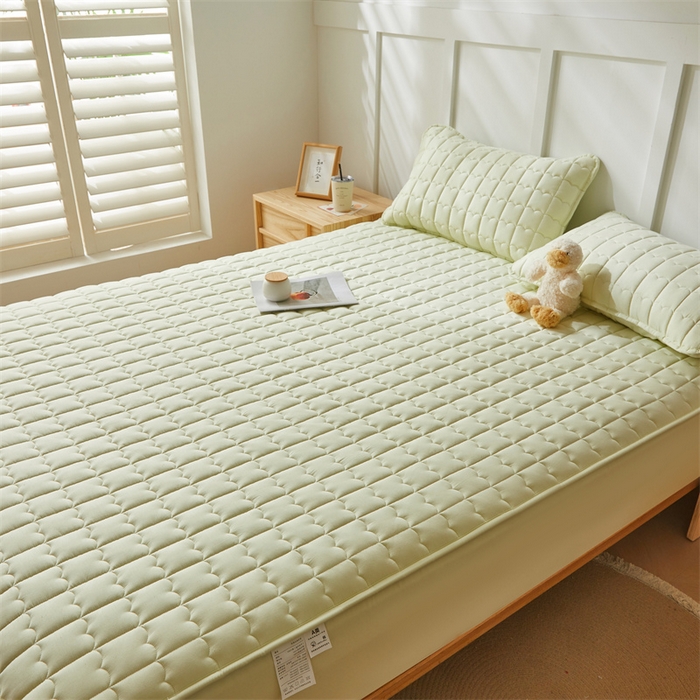 91家纺网 家纺一手货源 找家纺 雯豆家纺 2024新款A类全棉夹棉床笠三件套纯色纯棉床笠 全棉夹棉床笠-若草绿