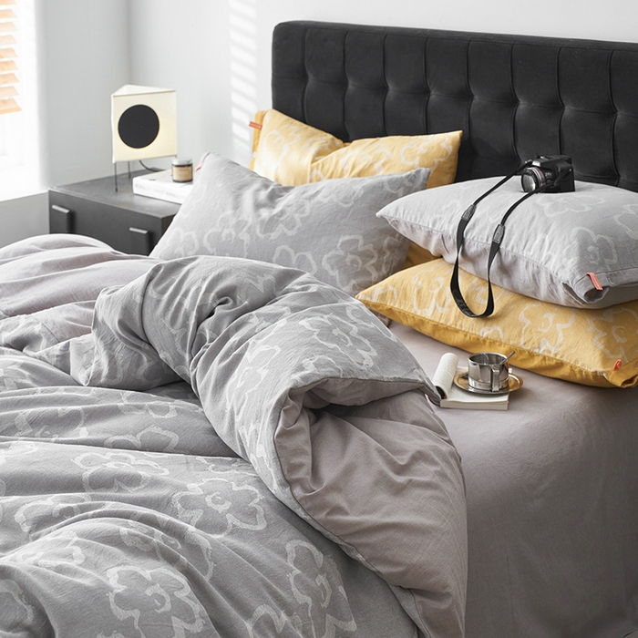 91家纺网 家纺一手货源 找家纺 安莱生活 2024新款双层纱大提花悠然纽扣宽边工艺款 悠然-银灰