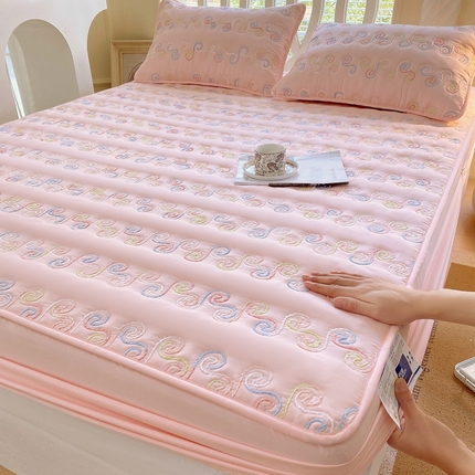 91家纺网 家纺一手货源 找家纺 （总）尊康家纺（原磊科） 2024新款亲肤奶昔棉夹棉床笠-星空