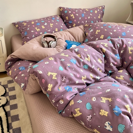 91家纺网 家纺一手货源 找家纺 （总）三夏光年 2024新款INS萌趣卡通风AB版系列四件套第四系