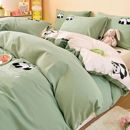 91家纺网 家纺一手货源 找家纺 雅居纺家纺 2024新款全棉水洗棉绣花四件套 熊猫墩墩