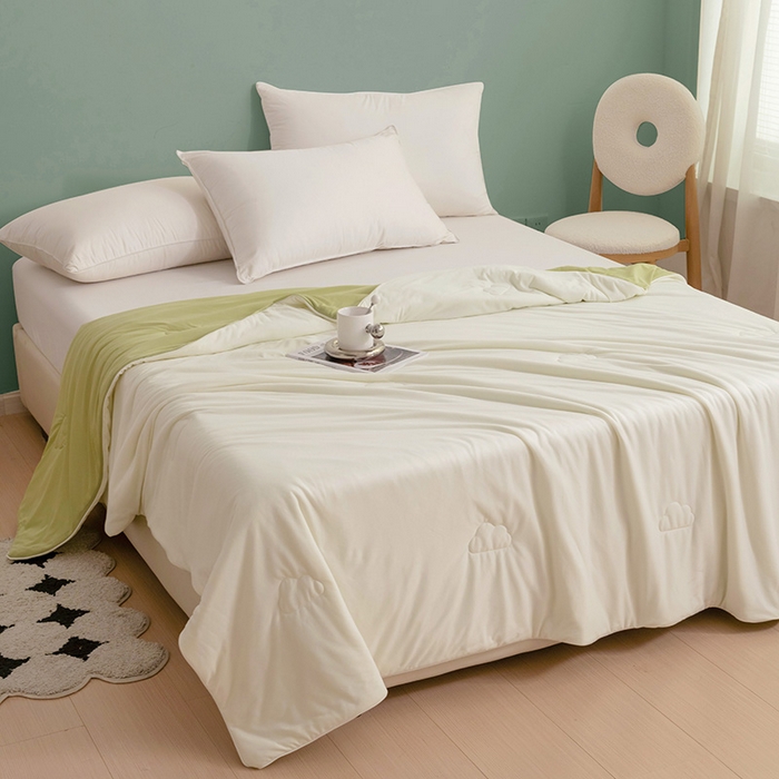 91家纺网 家纺一手货源 找家纺 亚龙工厂店 2024新款两面派A类抗菌冻冻被 奶黄+绿