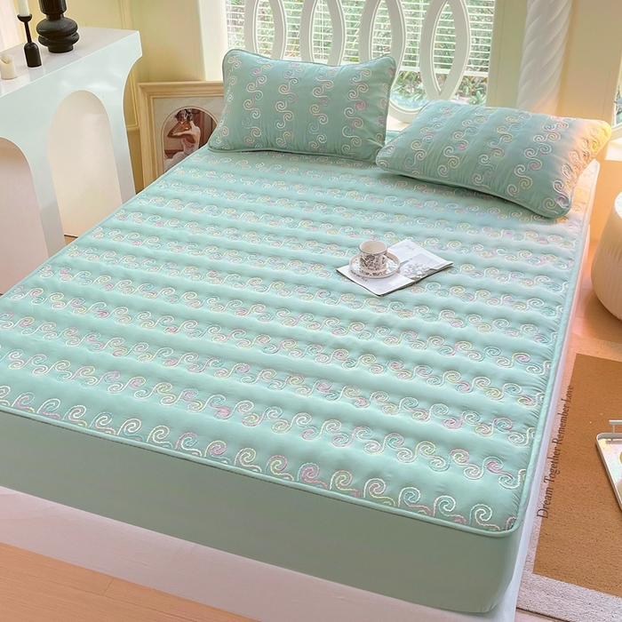 91家纺网 家纺一手货源 找家纺 尊康家纺（原磊科） 2024新款亲肤奶昔棉夹棉床笠-星空 星空-水绿