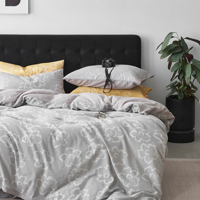 91家纺网 家纺一手货源 找家纺 安莱生活 2024新款双层纱大提花悠然纽扣宽边工艺款 悠然-银灰