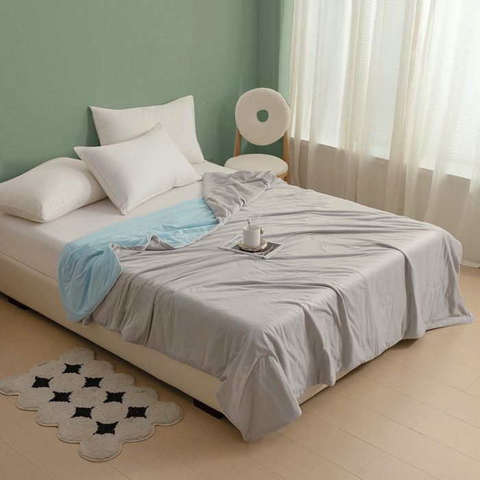 91家纺网 家纺一手货源 找家纺 亚龙工厂店 2024新款两面派A类抗菌冻冻被 灰+蓝