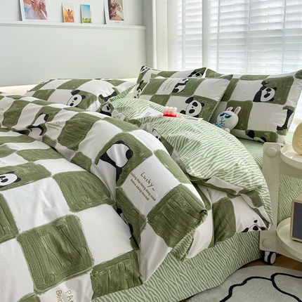 91家纺网 家纺一手货源 找家纺 潮邦创意家居 2025新款全棉13070多风格纯棉四件套-卡通系列 熊猫胖达