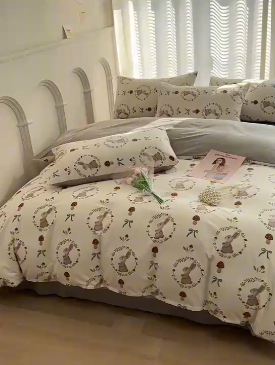 91家纺网 家纺一手货源 找家纺 潮邦创意家居 2025新款全棉13070多风格纯棉四件套-花卉小清新系列 比菲兔