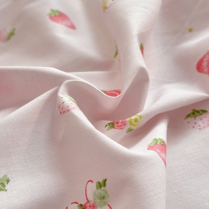 91家纺网 家纺一手货源 找家纺 潮邦创意家居 2025新款全棉13070多风格纯棉四件套-花卉小清新系列 草莓兔兔