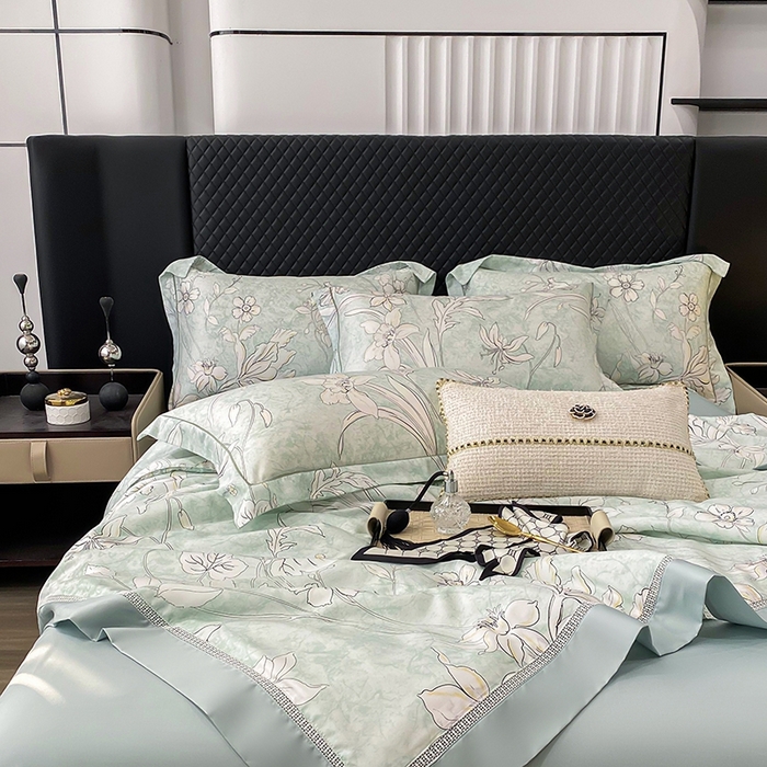 91家纺网 家纺一手货源 找家纺 娇逸家居 2025新款50支莱赛尔镂空花边印花天丝夏被 多特