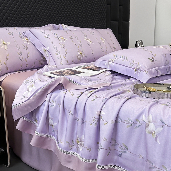 91家纺网 家纺一手货源 找家纺 娇逸家居 2025新款50支莱赛尔镂空花边印花天丝夏被 暖枝