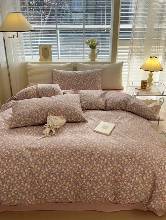 91家纺网 家纺一手货源 找家纺 怡家居 2024新款全棉印花第二批碎花类四件套 花沫-紫