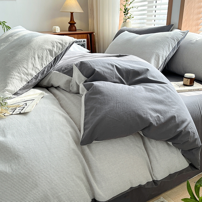 91家纺网 家纺一手货源 找家纺 柠萌家居 2024新款无印风A类全棉色织水洗棉四件套 灰密条纹