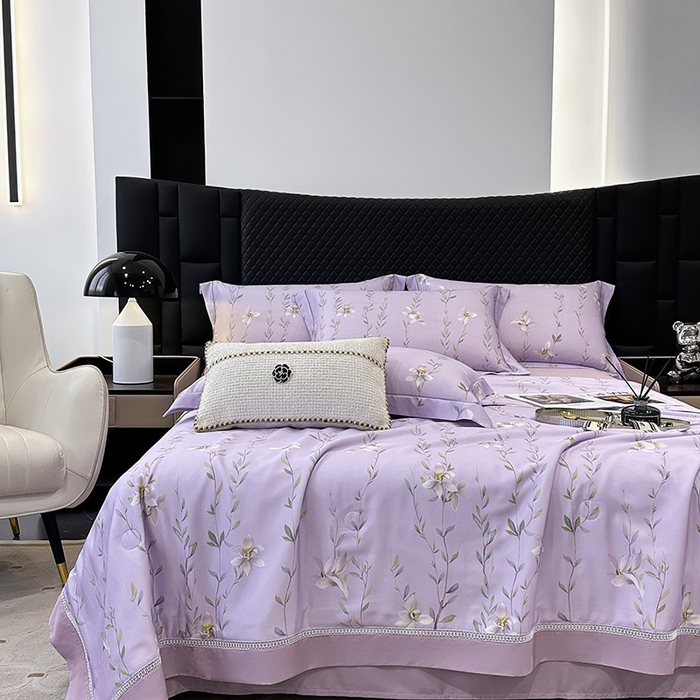 91家纺网 家纺一手货源 找家纺 娇逸家居 2025新款50支莱赛尔镂空花边印花天丝夏被 暖枝