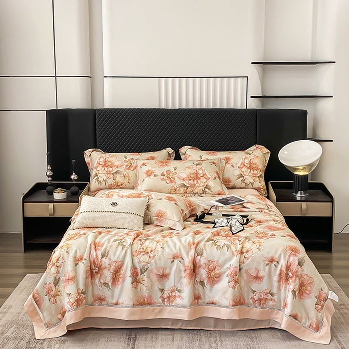 91家纺网 家纺一手货源 找家纺 娇逸家居 2025新款50支莱赛尔镂空花边印花天丝夏被 落雪-玉