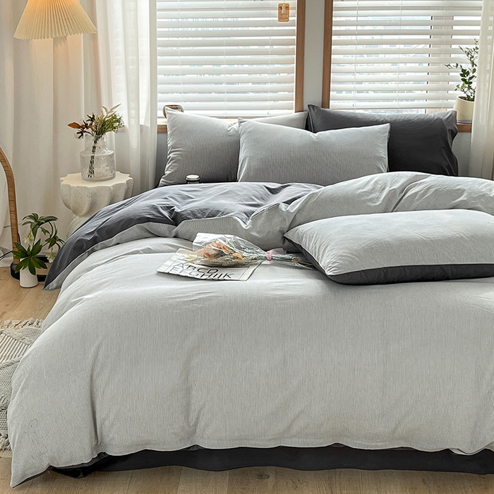 91家纺网 家纺一手货源 找家纺 柠萌家居 2024新款无印风A类全棉色织水洗棉四件套 灰密条纹