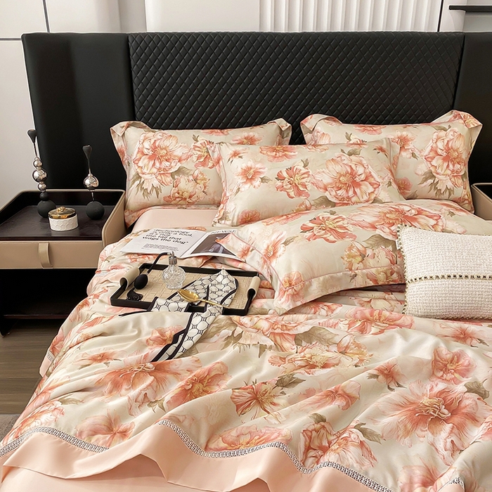 91家纺网 家纺一手货源 找家纺 娇逸家居 2025新款50支莱赛尔镂空花边印花天丝夏被 落雪-玉