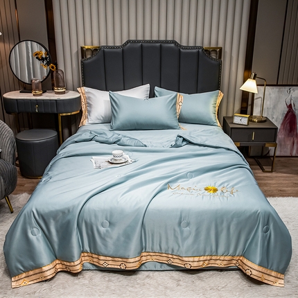 91家纺网 家纺一手货源 找家纺 （总）缦纱 2024新款刺绣水洗真丝夏被四件套空调被夏凉被-雏菊