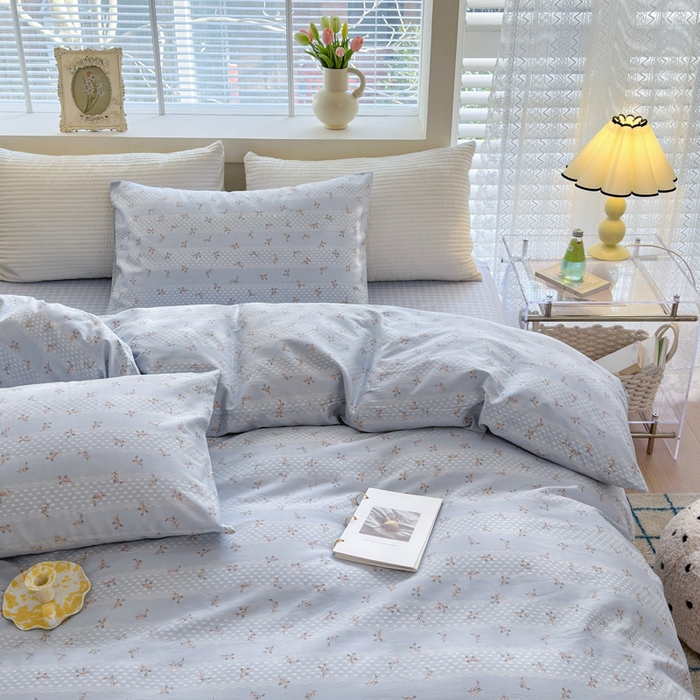 91家纺网 家纺一手货源 找家纺 怡家居 2024新款全棉印花第二批碎花类四件套 浅青