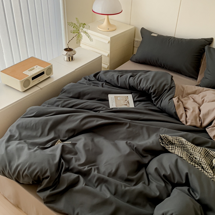 91家纺网 家纺一手货源 找家纺 蓝淋 2024新春款日式简约婴儿可以啃咬的超柔混搭水洗棉四件套 深灰+驼灰