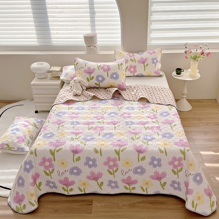 91家纺网 家纺一手货源 找家纺 舒居家纺 2024新款全棉纯棉夹棉床盖床单可配被套 花韵加州