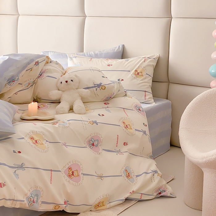 91家纺网 家纺一手货源 找家纺 宜家坊 2024新款全棉喷气13070小清新印花四件套-拍摄一 熊美眉