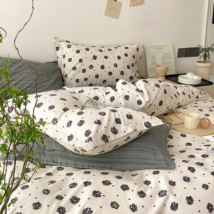 91家纺网 家纺一手货源 找家纺 宜家坊 2024新款全棉喷气13070小清新印花四件套-拍摄一 黑白恋曲