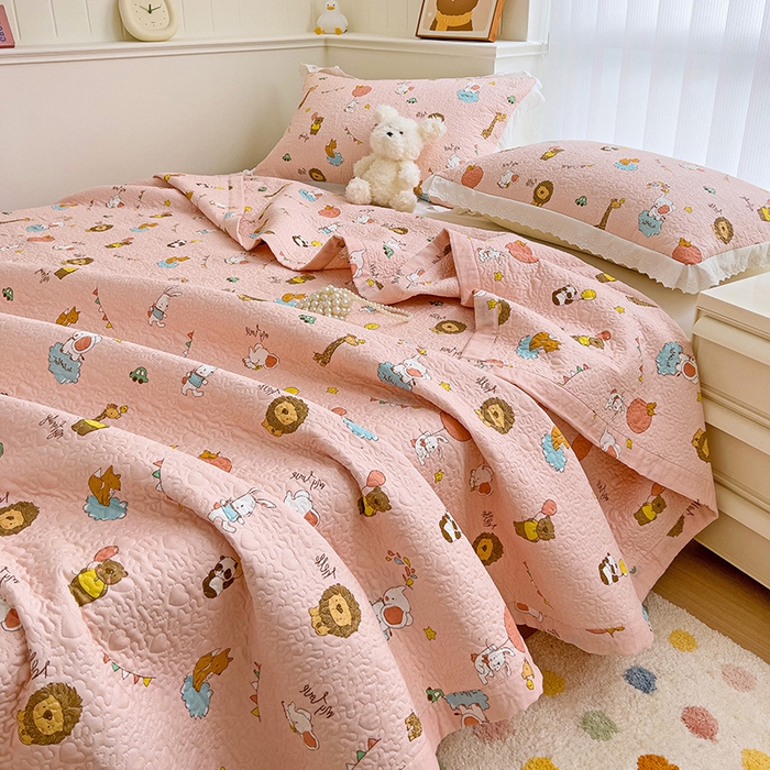 91家纺网 家纺一手货源 找家纺 羽爱家纺 2024新款A类双层纱棉花芯床盖套件 动物园