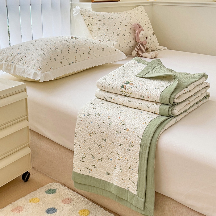 91家纺网 家纺一手货源 找家纺 羽爱家纺 2024新款A类双层纱棉花芯床盖套件 森林兔