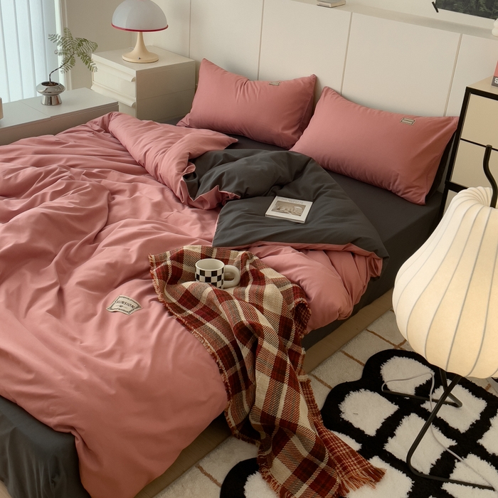 91家纺网 家纺一手货源 找家纺 蓝淋 2024新春款日式简约婴儿可以啃咬的超柔混搭水洗棉四件套 豆沙+深灰