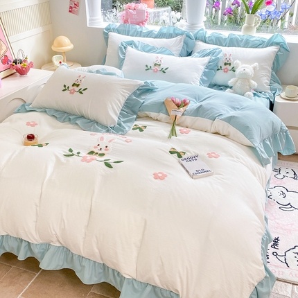 你好美丽 2025新款水洗棉萌兔毛巾绣花边四件套 萌兔白绿