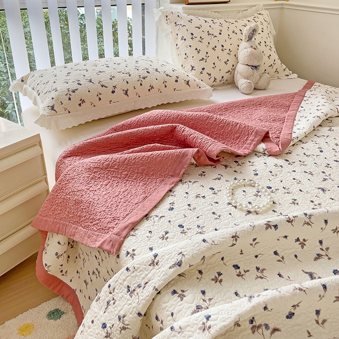 91家纺网 家纺一手货源 找家纺 羽爱家纺 2024新款A类双层纱棉花芯床盖套件 芳香