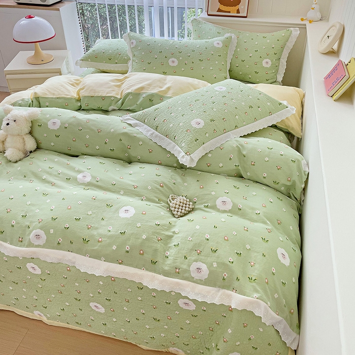 91家纺网 家纺一手货源 找家纺 羽爱家纺 2024新款A类双层纱棉花芯床盖套件 小绵羊