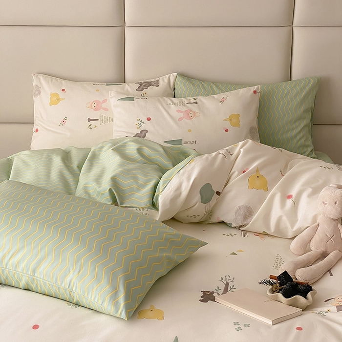 91家纺网 家纺一手货源 找家纺 宜家坊 2024新款全棉喷气13070小清新印花四件套-拍摄一 秘森茶话会