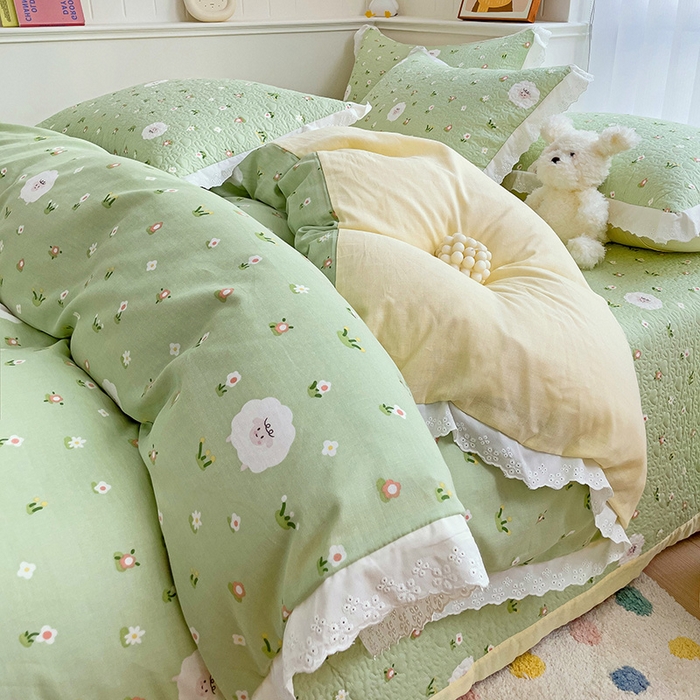 91家纺网 家纺一手货源 找家纺 羽爱家纺 2024新款A类双层纱棉花芯床盖套件 小绵羊