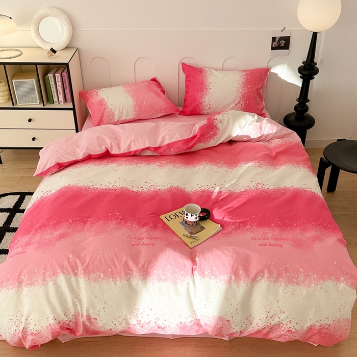 91家纺网 家纺一手货源 找家纺 昔可家纺 2024新款全棉印花星河渐变系列四件套 粉星河