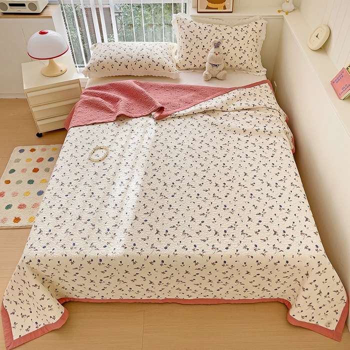 91家纺网 家纺一手货源 找家纺 羽爱家纺 2024新款A类双层纱棉花芯床盖套件 芳香