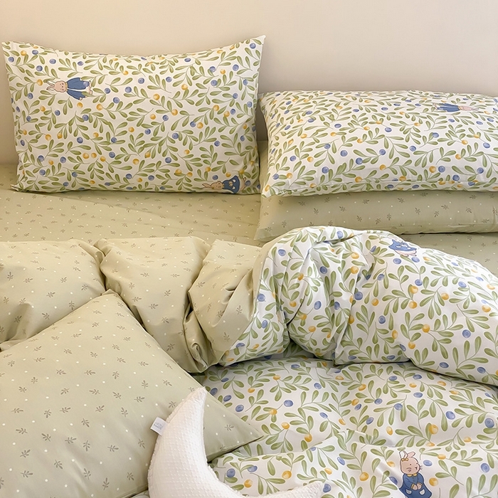 91家纺网 家纺一手货源 找家纺 宜家坊 2024新款全棉喷气13070小清新印花四件套-拍摄一 失眠少女