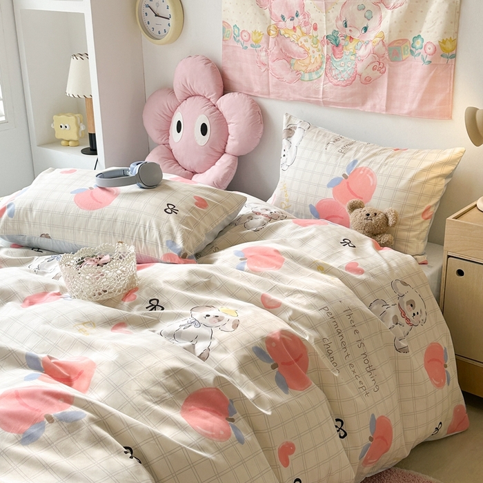 91家纺网 家纺一手货源 找家纺 昔可家纺 2024新款全棉卡通印花系列四件套 格子蜜桃