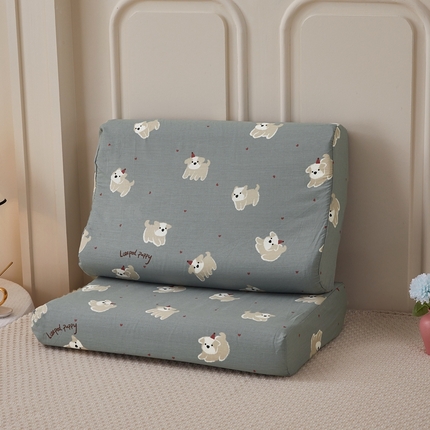 91家纺网 家纺一手货源 找家纺 翎盈家纺 2024新款全棉小清新乳胶枕专用枕套 狗狗派对-绿