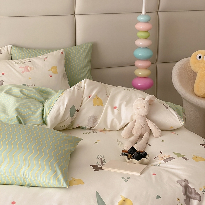 91家纺网 家纺一手货源 找家纺 宜家坊 2024新款全棉喷气13070小清新印花四件套-拍摄一 秘森茶话会