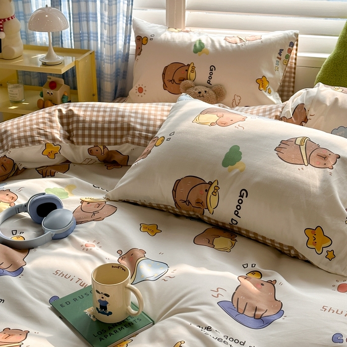 91家纺网 家纺一手货源 找家纺 昔可家纺 2024新款全棉卡通印花系列四件套 卡皮日常