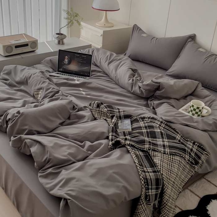 91家纺网 家纺一手货源 找家纺 蓝淋 2024新春款日式简约婴儿可以啃咬的超柔混搭水洗棉四件套 浅灰