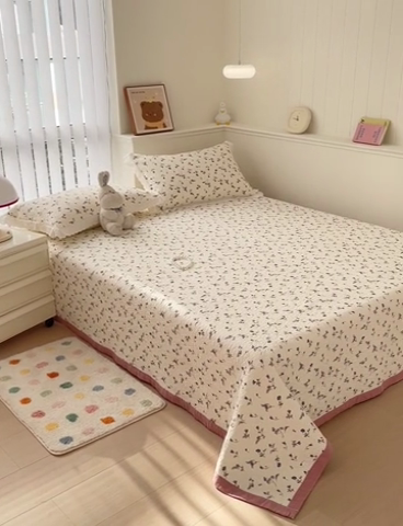 91家纺网 家纺一手货源 找家纺 羽爱家纺 2024新款A类双层纱棉花芯床盖套件 芳香