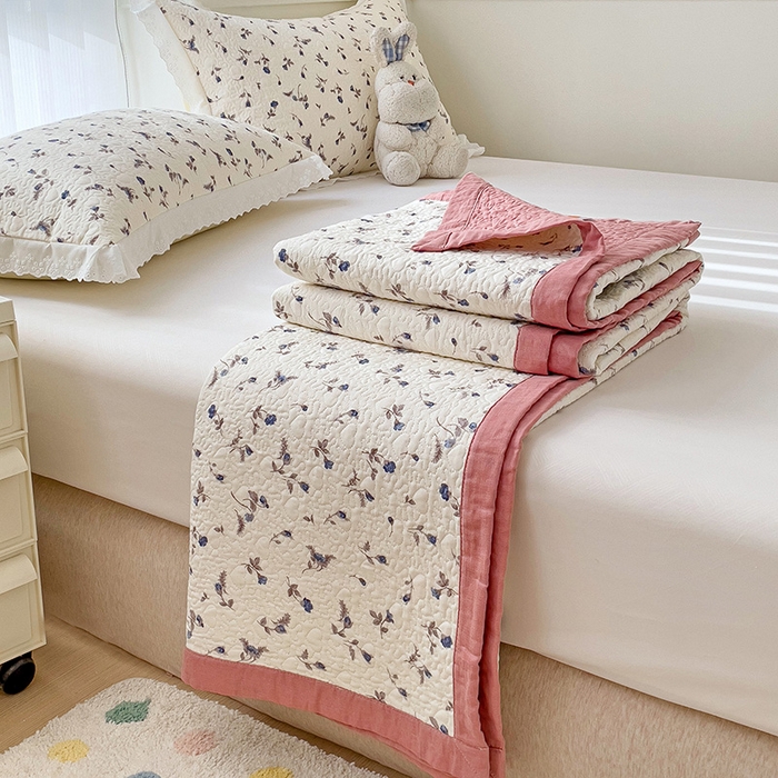 91家纺网 家纺一手货源 找家纺 羽爱家纺 2024新款A类双层纱棉花芯床盖套件 芳香