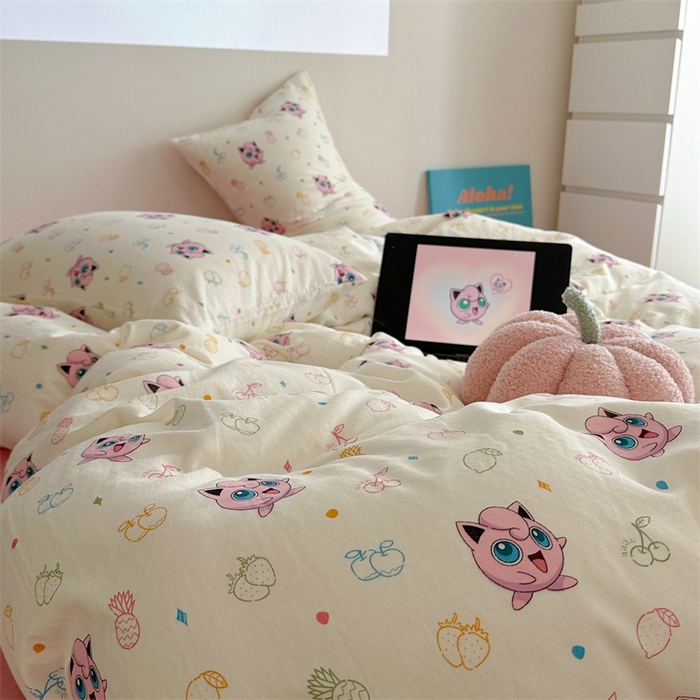 91家纺网 家纺一手货源 找家纺 时年 2024新款全棉双层纱四件套-宝可梦系列 小胖丁